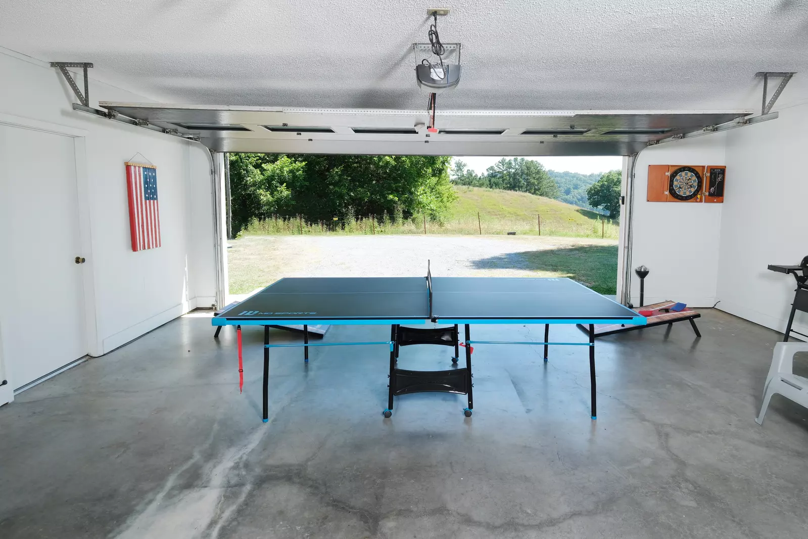 GREEN ACRES FARMHOUSE