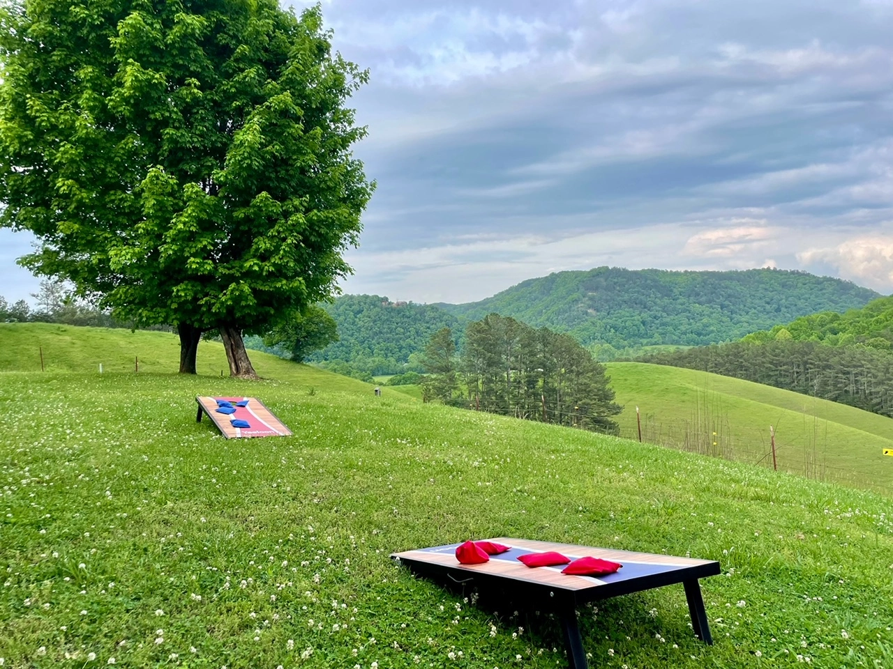 GREEN ACRES FARMHOUSE